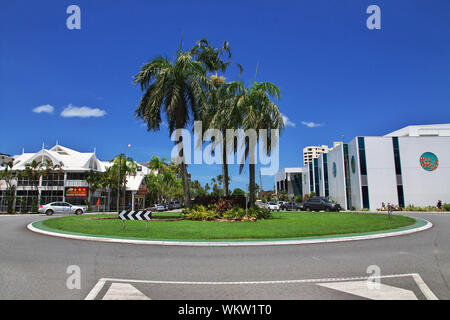 Cairns, Queensland/Australien - 03 Jan 2019: Street in der Innenstadt von Cairns, Queensland, Australien Stockfoto