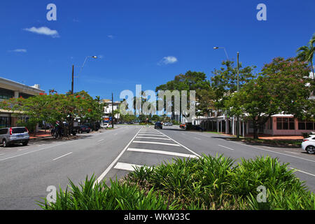 Cairns, Queensland/Australien - 03 Jan 2019: Street in der Innenstadt von Cairns, Queensland, Australien Stockfoto