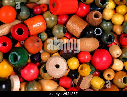 Perlen, viele Farben, viele Formen und in einer Vielzahl von Größen Stockfoto