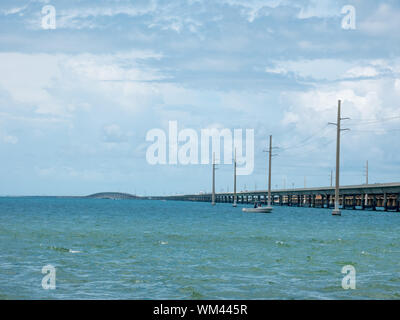 Blick auf Seven Miles Bridge in Key West, Florida, USA. Stockfoto