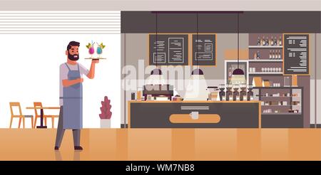 Kellner holding Serviertablett mit Cocktails Mann restaurant Arbeiter in Uniform bunte Alkohol Getränke Durchführung modernes Cafe, inneren flachen in voller Länge Stock Vektor