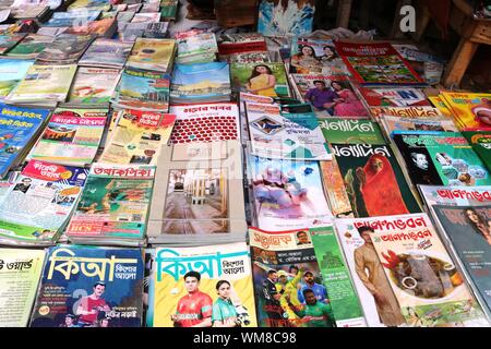 Bücher und Zeitschriften auf dem Markt Stockfoto