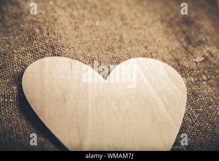 Symbolische Herz liegt auf einem Hintergrund mit Platz für Ihren text Stockfoto