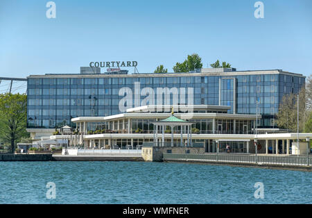 Hotel Marriott Courtyard, Maschsee, Hannover, Niedersachsen, Deutschland Stockfoto