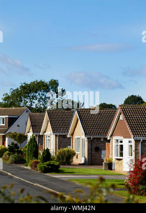 Reihe der Bungalows in einer Straße Stockfoto