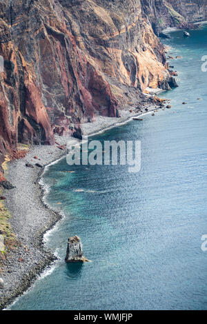 Die portugiesische Insel Madeira, den blühenden Felsen in der Mitte des Atlantik Stockfoto