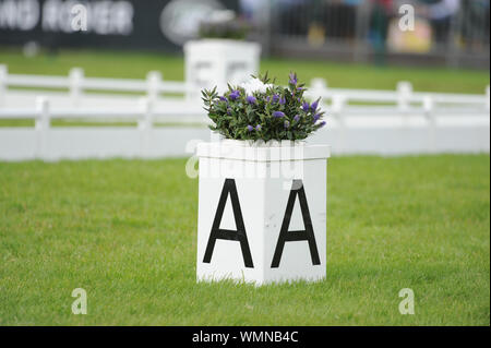 Stamford, Großbritannien. 05 Sep, 2019. Donnerstag, den 5. September 2019. Land Rover Burghley Horse Trials, Stamford, Lincolnshire, Großbritannien. Dressage phase Tag 1 der 4. Credit: Julie Priestley/Alamy leben Nachrichten Stockfoto