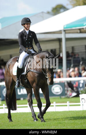 Stamford, Großbritannien. 05 Sep, 2019. Donnerstag, den 5. September 2019. Land Rover Burghley Horse Trials, Stamford, Lincolnshire, Großbritannien. Dressage phase Tag 1 der 4. Credit: Julie Priestley/Alamy leben Nachrichten Stockfoto