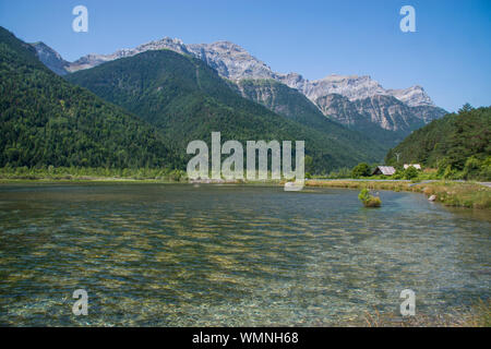 Pineta Behälter. Bielsa, Provinz Huesca, Aragón, Spanien. Stockfoto