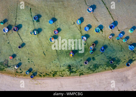 Luftaufnahme der Strand bei Eo Gio, Nhon Ly, Quy Nhon, Binh Dinh, Vietnam. Stockfoto