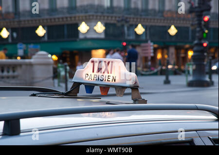 Paris, Taxi Parisien Stockfoto