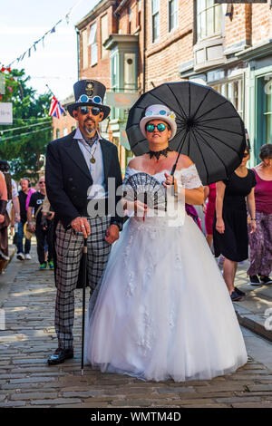 Lincoln, Lincolnshire, England, UK - Der größte Asyl Steampunk Festival auf der Erde befindet sich in der Stadt Lincoln gehalten Stockfoto