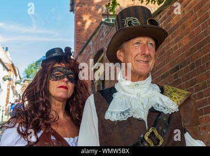 Lincoln, Lincolnshire, England, UK - Der größte Asyl Steampunk Festival auf der Erde befindet sich in der Stadt Lincoln gehalten Stockfoto