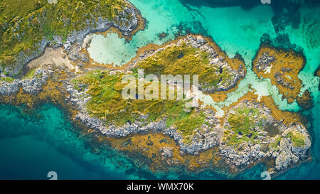 Tropische Luft der Insel im Meer. Urlaub und Reisen Konzept. Stockfoto