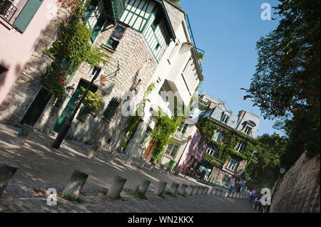 Paris, Montmartre, Rue de l'Aubreuvoir Stockfoto