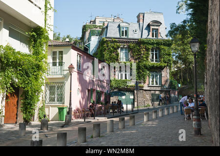 Paris, Montmartre, Rue de l'Aubreuvoir, La Maison Rose Stockfoto