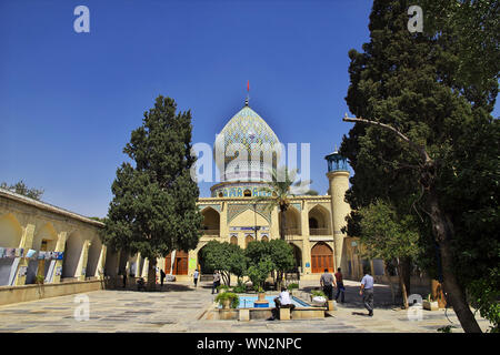 Shah Cherah Moschee in Shiraz, Iran. Spiegel Moschee. Stockfoto