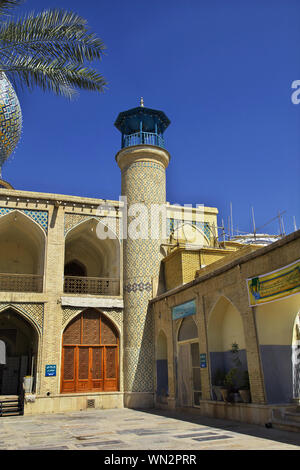 Shah Cherah Moschee in Shiraz, Iran. Spiegel Moschee. Stockfoto