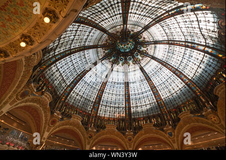 Paris, Galeries Lafayette Stockfoto