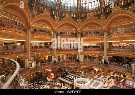 Paris, Galeries Lafayette Stockfoto