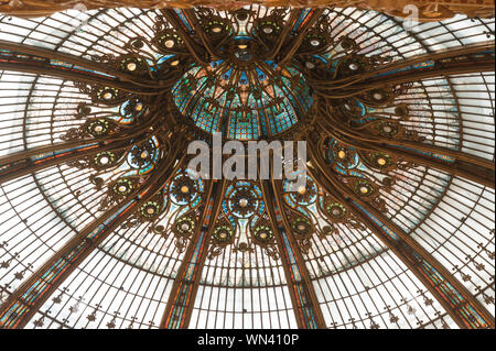 Paris, Galeries Lafayette Stockfoto