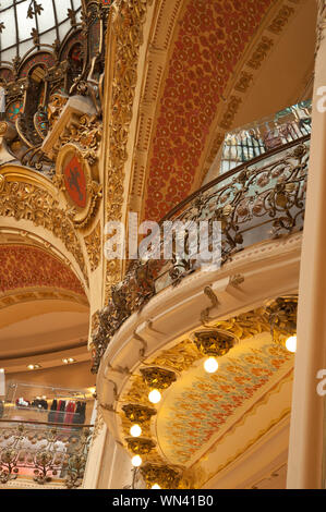 Paris, Galeries Lafayette Stockfoto