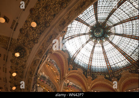 Paris, Galeries Lafayette Stockfoto