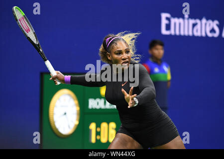 Flushing NY, USA. 05 Sep, 2019. Serena Williams Vs Elina Svitolina während der Frauen Halbfinale auf Arthur Ashe Stadium am USTA Billie Jean King National Tennis Center am 5. September 2019 in Flushing Queens. Quelle: MPI04/Medien Punch/Alamy leben Nachrichten Stockfoto