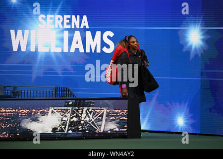 Flushing NY, USA. 05 Sep, 2019. Serena Williams Vs Elina Svitolina während der Frauen Halbfinale auf Arthur Ashe Stadium am USTA Billie Jean King National Tennis Center am 5. September 2019 in Flushing Queens. Quelle: MPI04/Medien Punch/Alamy leben Nachrichten Stockfoto