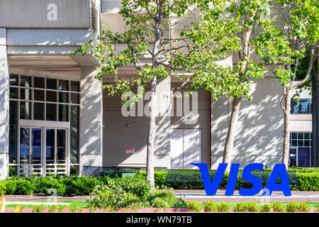 August 24, 2019 Foster City/CA/USA - VISA weltweiten Hauptsitz im Silicon Valley; VISA besitzt vier Gebäude und ist der größte Arbeitgeber für Foster Ci Stockfoto