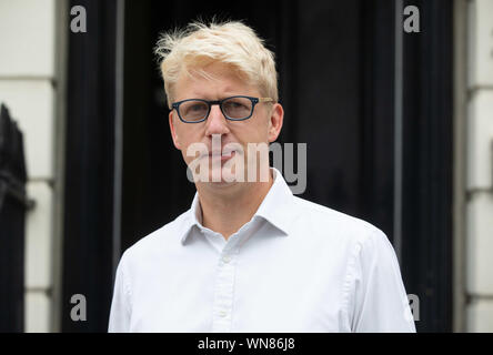 London, Großbritannien. 06 Sep, 2019. Jo Johnson, Bruder von Boris Johnson, sprach außerhalb seines Hauses heute morgen und gab seine Unterstützung für die Regierung. Gestern trat er als Universitäten Minister. Credit: Tommy London/Alamy leben Nachrichten Stockfoto