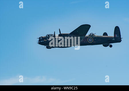 Clacton Vereinigtes Königreich 23. August 2019 -: Battle of Britain Memorial flight Lancaster Bomber in Clacton Airshow Stockfoto