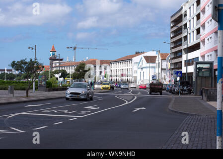 Arbeitstag der Strecke Ponta Delgada-São Miguel, Azoren Stockfoto