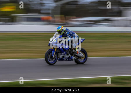 Winton, Victoria, Australien. 06. September 2019 - Runde 5 der australischen Superbike Meisterschaften (Asbk) #65 Cru Halliday fahren seiner Yamaha YZR-R1 während der Freien Praxis 2. Kredit Brett Keating/Alamy Leben Nachrichten. Stockfoto