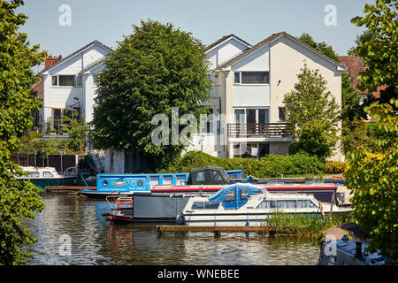 Bridgewater Canal kleine Marina Appleton Warrington, Cheshire, England. Stockfoto