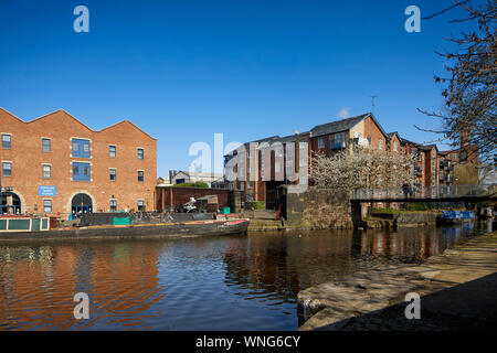 Tameside, Portland Basin Museum restauriert Lager Ashton-under-Lyne, Dukinfield Kreuzung Peak Wald Canal, Ashton Canal, Huddersfield schmalen Kanal Stockfoto