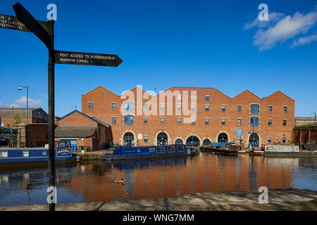 Tameside, Portland Basin Museum restauriert Lager Ashton-under-Lyne, Dukinfield Kreuzung Peak Wald Canal, Ashton Canal, Huddersfield schmalen Kanal Stockfoto