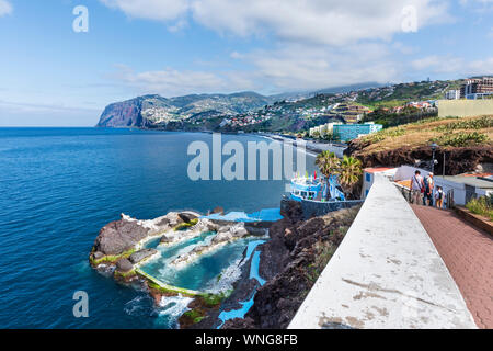 Teil der Spaziergang an der Promenade von Lido von Funchal Camara de Lobos, Madeira Stockfoto