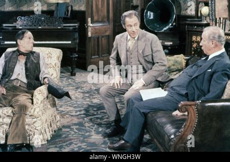 My Fair Lady Jahr: 1964 USA Regie: George Cukor Stanley Holloway, Rex Harrison, Wilfrid Hyde-White Stockfoto