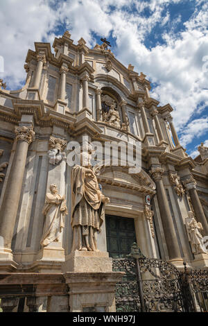 Catania - Das barocke Portal der Basilica di Sant'Agata. Stockfoto