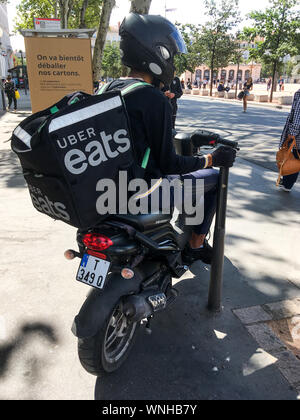 Uber ißt Mahlzeit Befreier, Lyon, Rhone, Frankreich Stockfoto