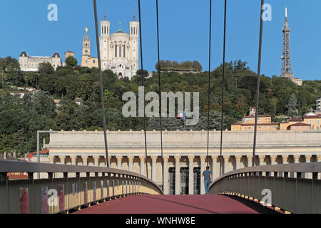 LYON, Frankreich, 6. September 2019: Das Palais de Justice Historique de Lyon (historisches Gericht Gesetz), am rechten Ufer der Saône, wird eingestuft, ein Stockfoto