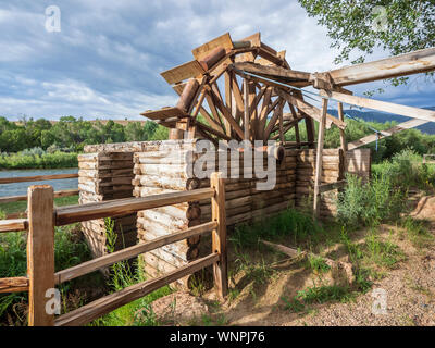 Wasserrad, John jarvie Historisches Anwesen, Braun Park, Utah. Stockfoto