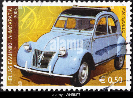 Citroen 2 CV auf Briefmarke Stockfoto