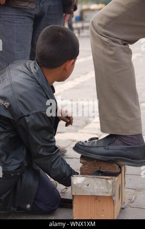 Syrischer Schuhputzer Stockfoto