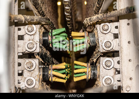 Ansicht der Maschine Feder gerupft in der Produktionslinie in einem Schlachthof in Botsuana, Stockfoto