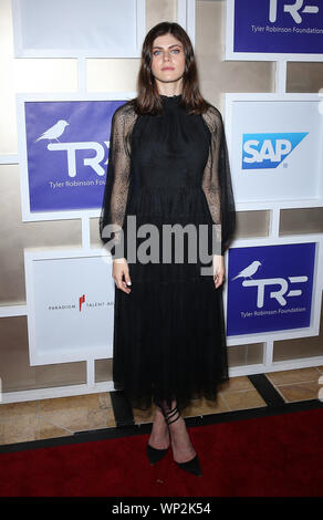 6. September 2019, Las Vegas, NV, USA: 06. September 2019 - Las Vegas, NV - Alexandra Daddario. Die Tyler Robinson Foundation 6. Jährliche Rise Up Gala im Wynn Las Vegas. Foto: MJT/AdMedia Stockfoto
