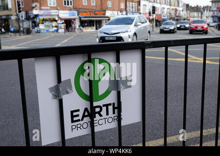 Turnpike Lane, London, Großbritannien. 7. September 2019. Aussterben Rebellion Klimawandel Demonstranten ihren Aufstand im Norden Londons. Quelle: Matthew Chattle/Alamy leben Nachrichten Stockfoto