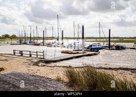 Boote bei Burnham on Sea Marina, Somerset UK Stockfoto