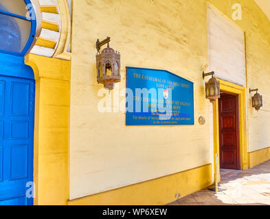 Gibraltar, UK - 29. Juni 2019. Fassade der Kathedrale der Heiligen Dreifaltigkeit. Gibraltar, Britisches Überseegebiet. UK. Stockfoto